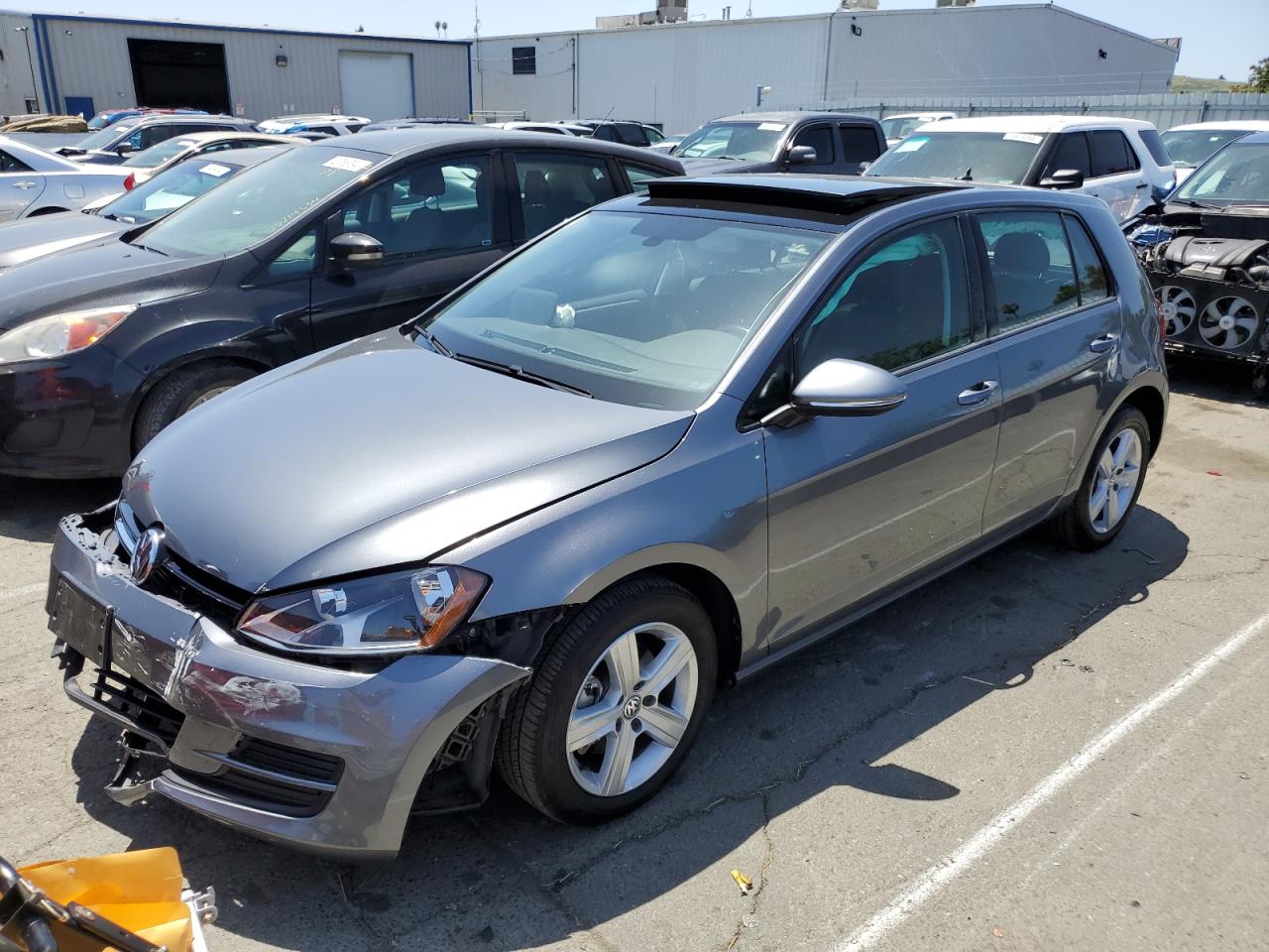 2017 VOLKSWAGEN GOLF S