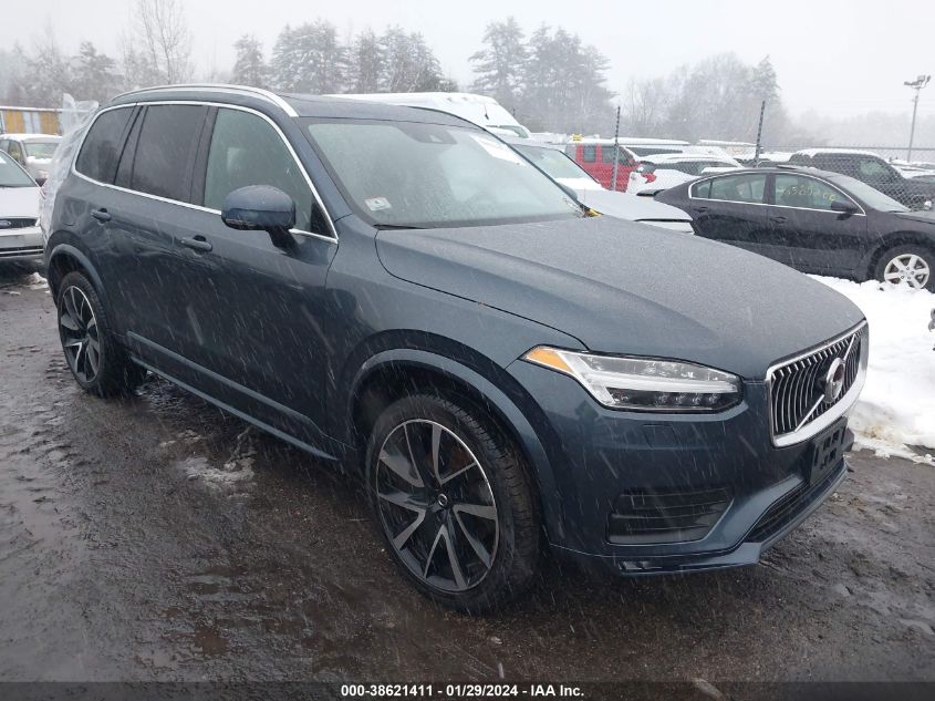 2022 VOLVO XC90 T6 MOMENTUM 7 PASSENGER