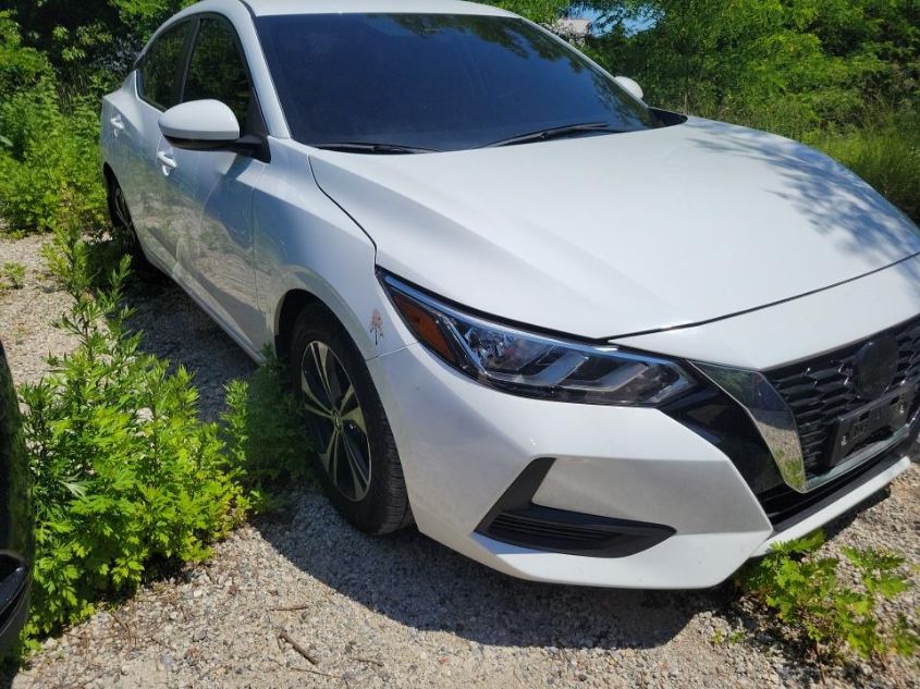 2022 NISSAN SENTRA SV