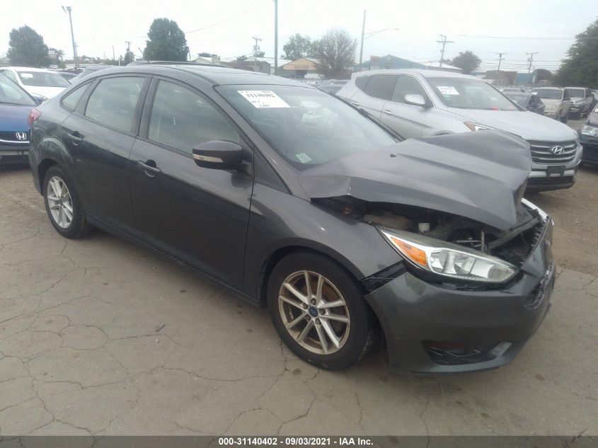 2015 FORD FOCUS SE