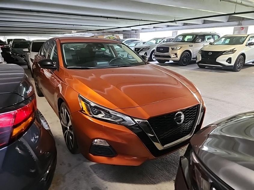 2022 NISSAN ALTIMA SR