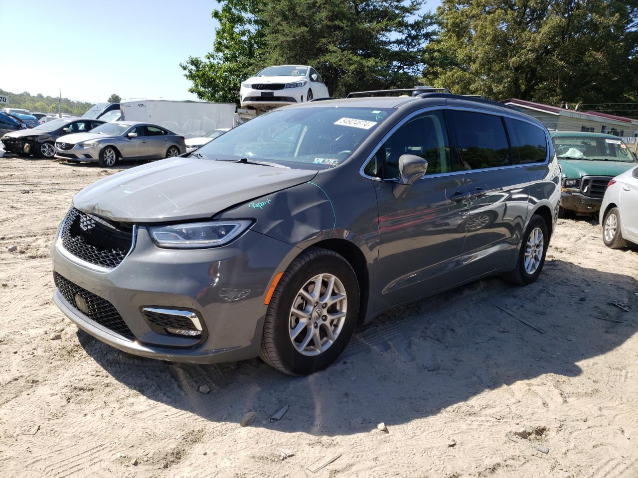 2022 CHRYSLER PACIFICA TOURING L