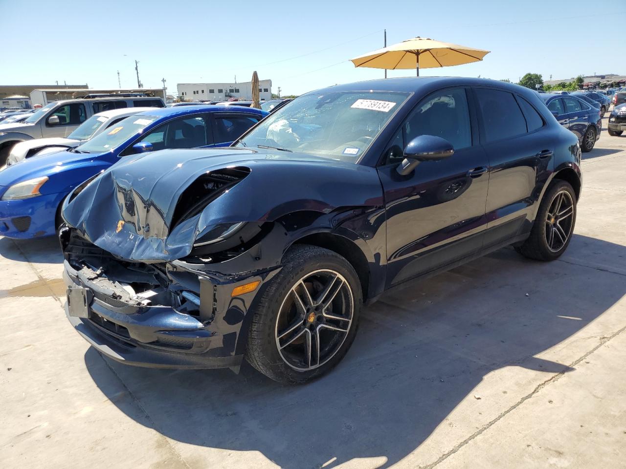 2019 PORSCHE MACAN