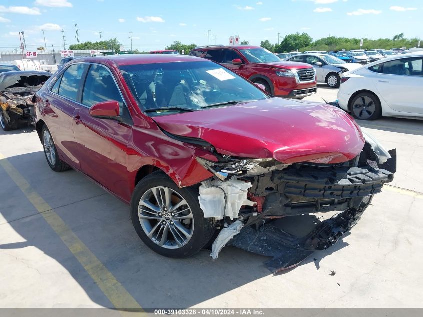 2015 TOYOTA CAMRY SE