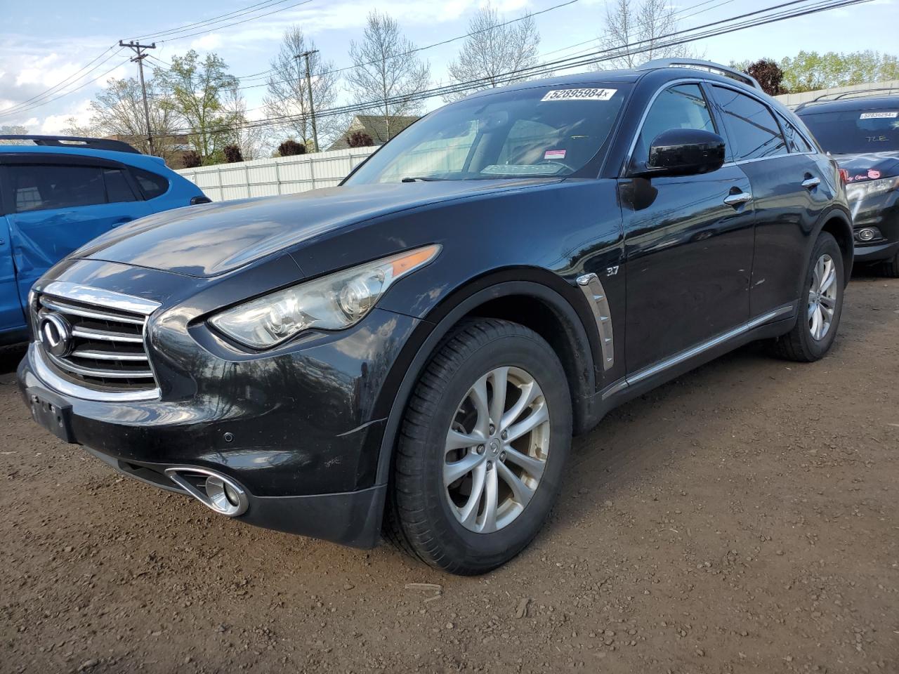 2015 INFINITI QX70