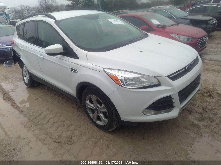 2016 FORD ESCAPE SE