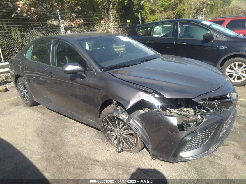 2021 TOYOTA CAMRY SE