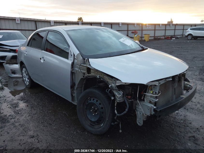 2013 TOYOTA COROLLA LE