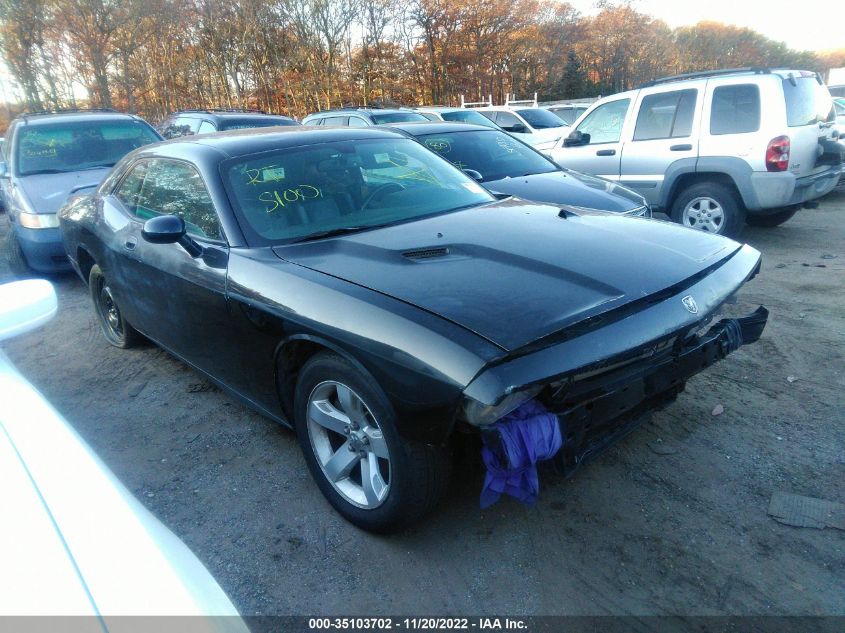 2010 DODGE CHALLENGER SE