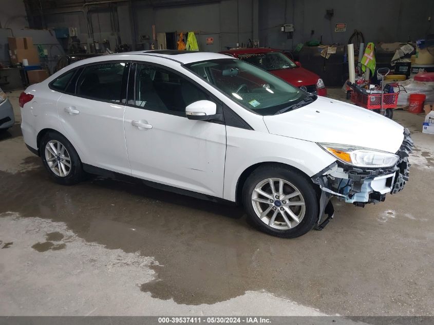 2015 FORD FOCUS SE