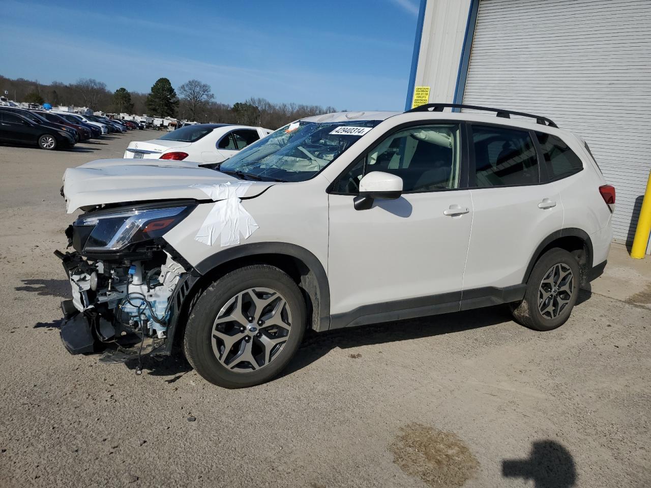 2023 SUBARU FORESTER PREMIUM