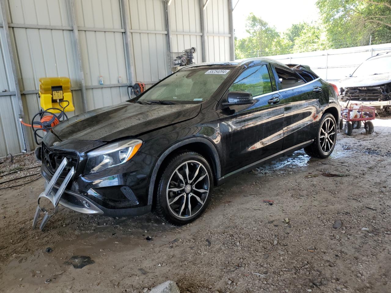 2016 MERCEDES-BENZ GLA 250