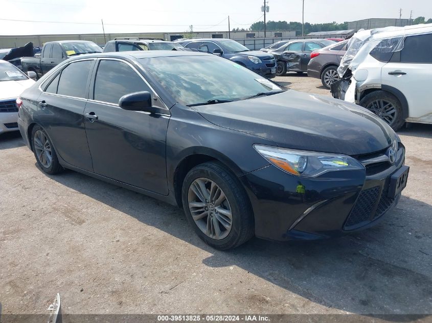 2015 TOYOTA CAMRY SE