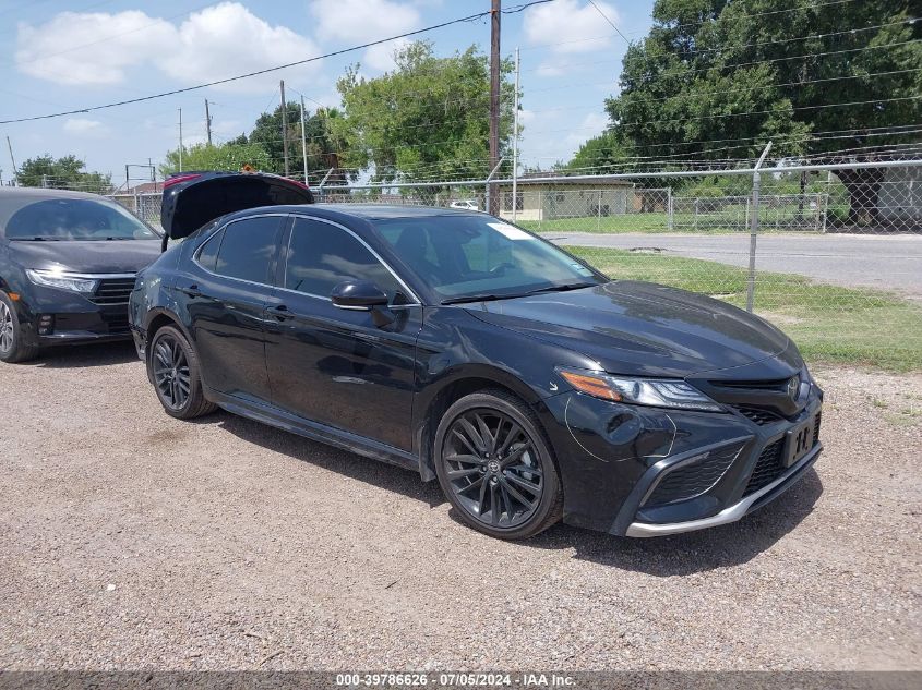 2024 TOYOTA CAMRY XSE