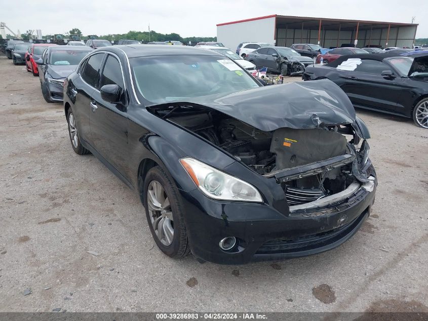 2013 INFINITI M37