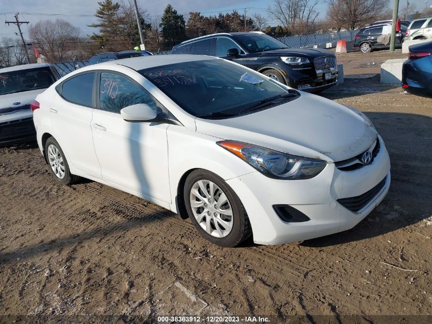 2013 HYUNDAI ELANTRA GL