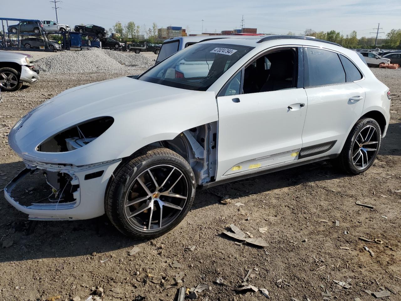 2024 PORSCHE MACAN BASE