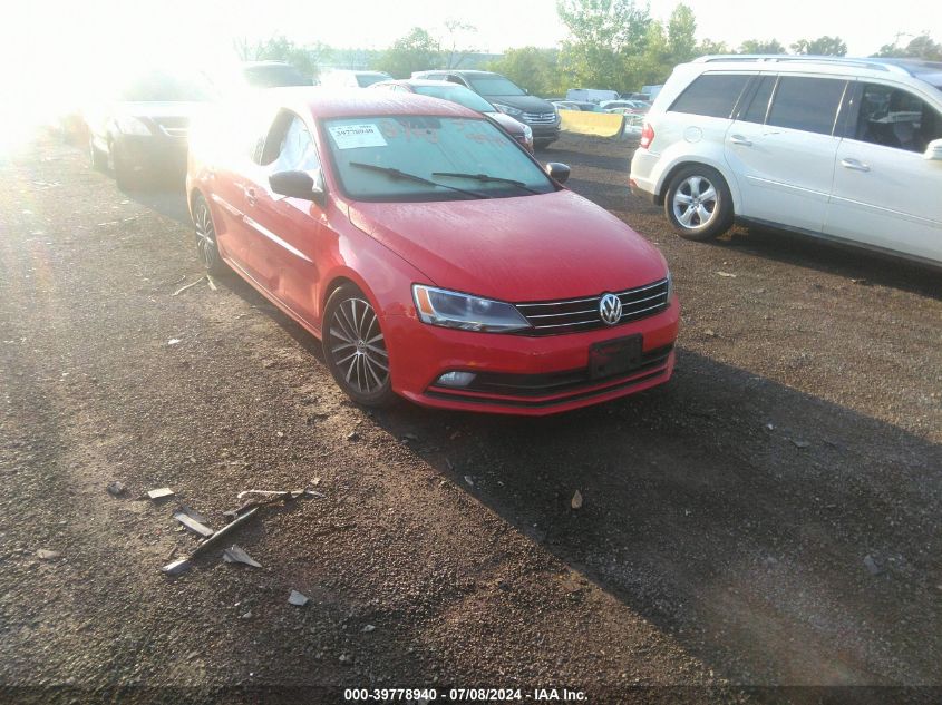 2016 VOLKSWAGEN JETTA SPORT