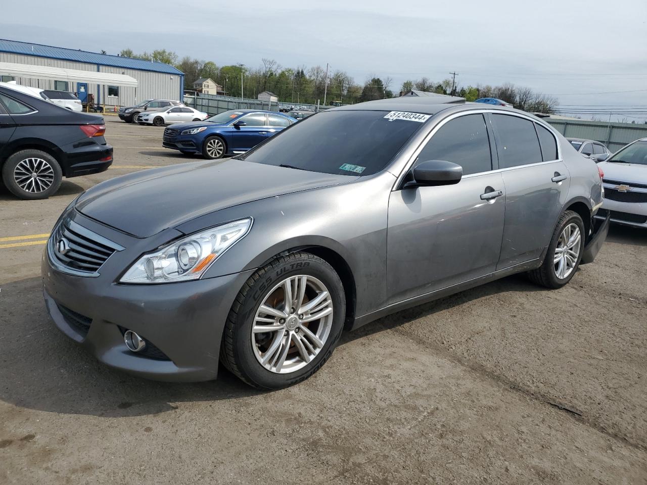 2013 INFINITI G37