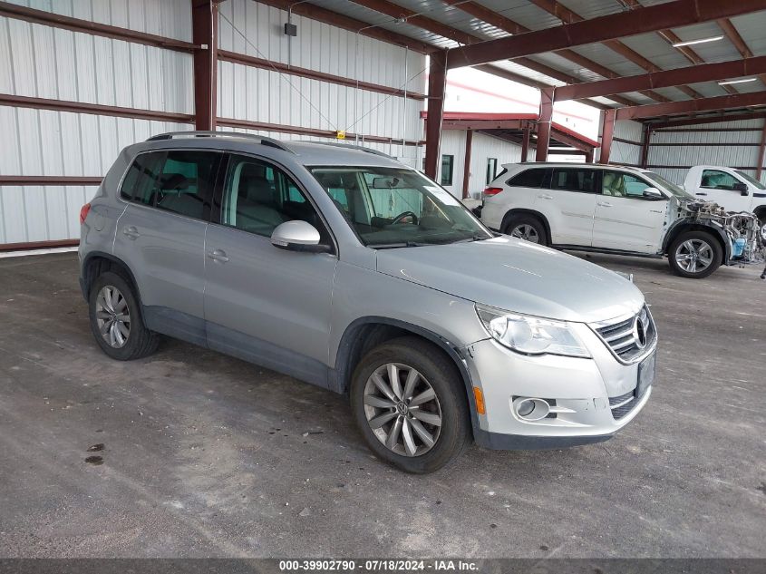 2011 VOLKSWAGEN TIGUAN SE