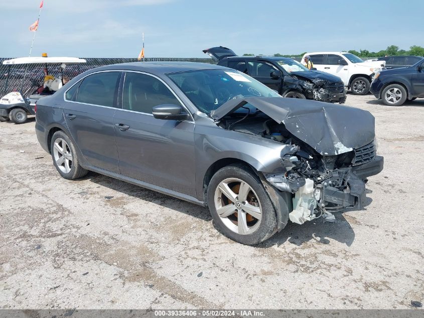 2013 VOLKSWAGEN PASSAT 2.5L SE