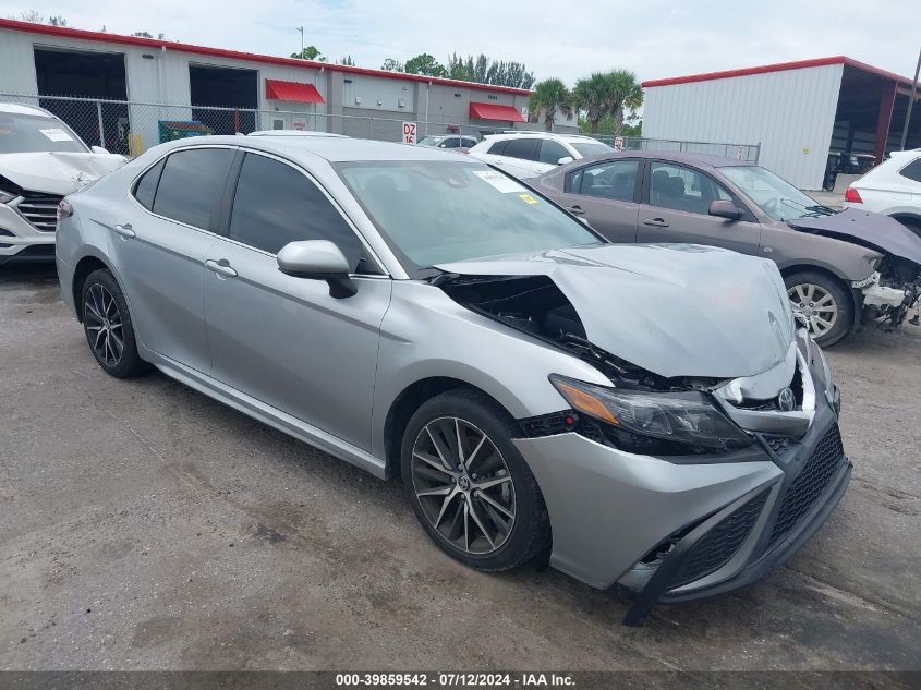 2021 TOYOTA CAMRY SE