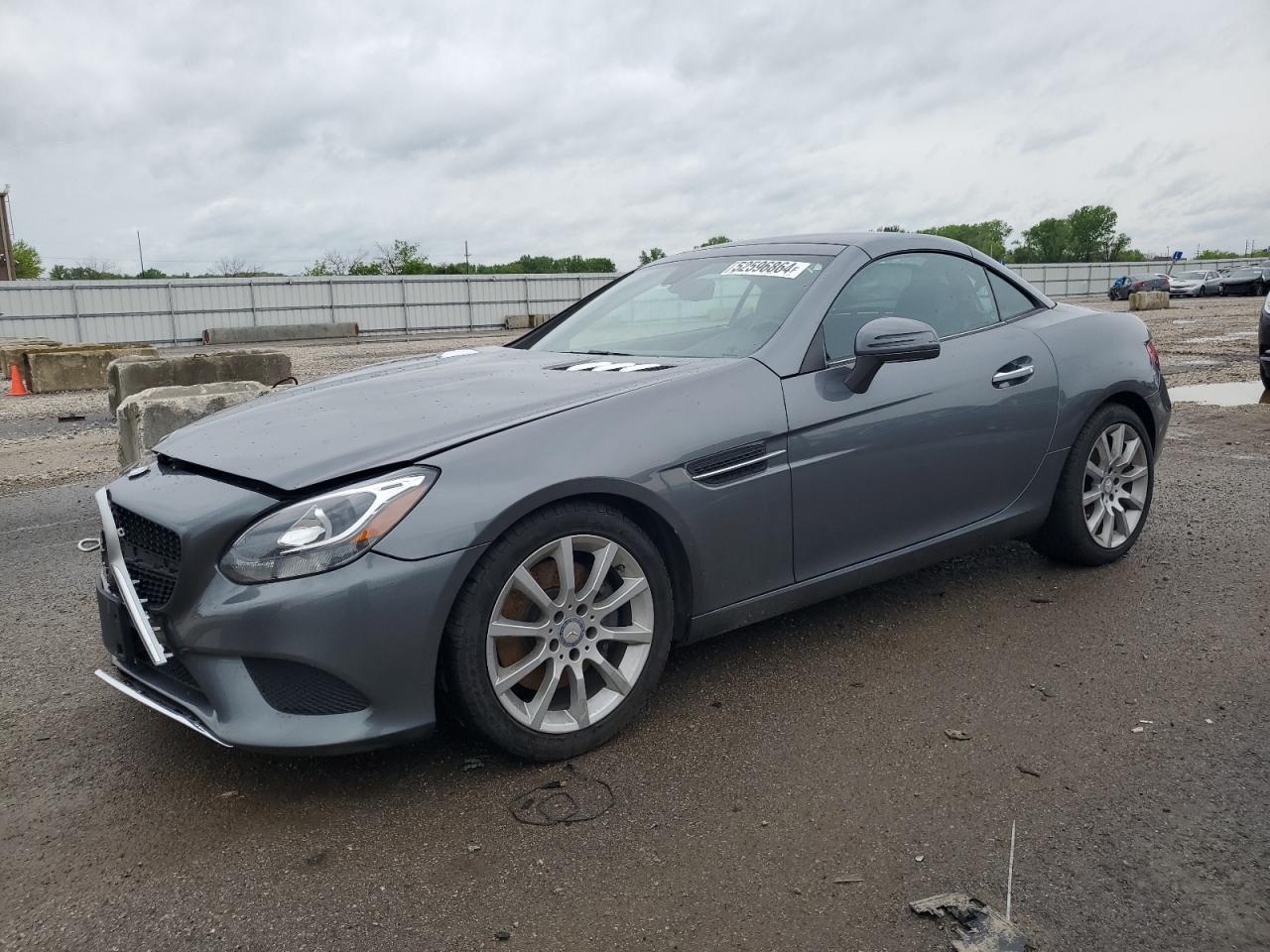 2017 MERCEDES-BENZ SLC 300