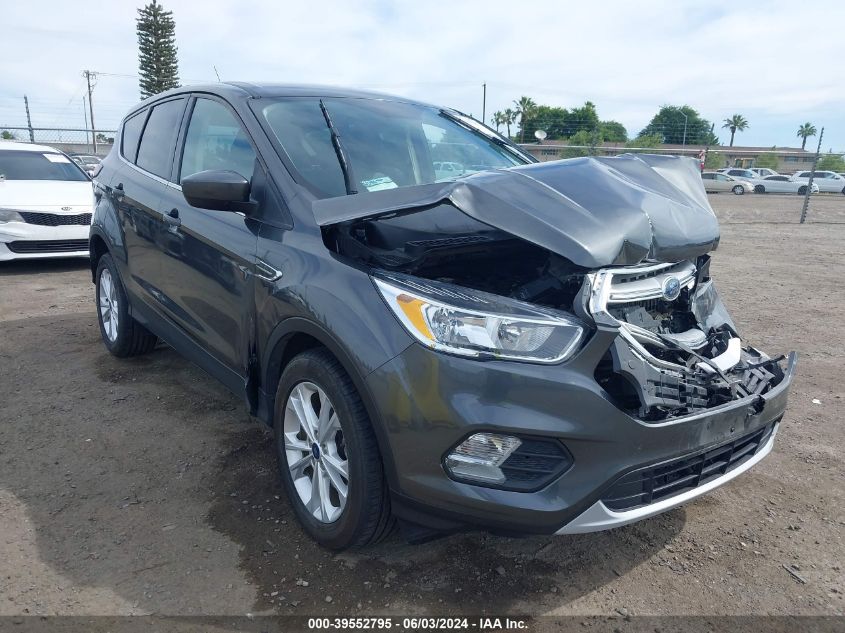 2019 FORD ESCAPE SE