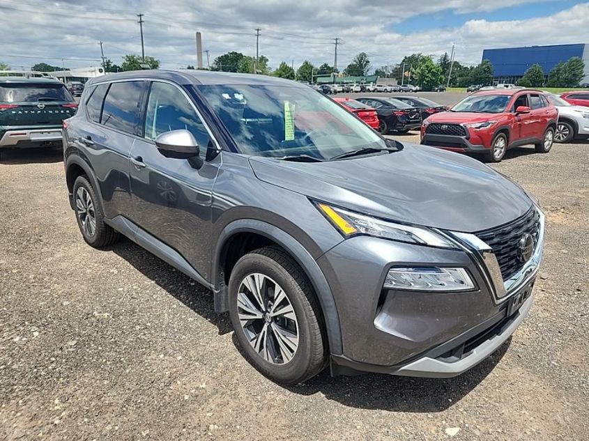 2021 NISSAN ROGUE SV