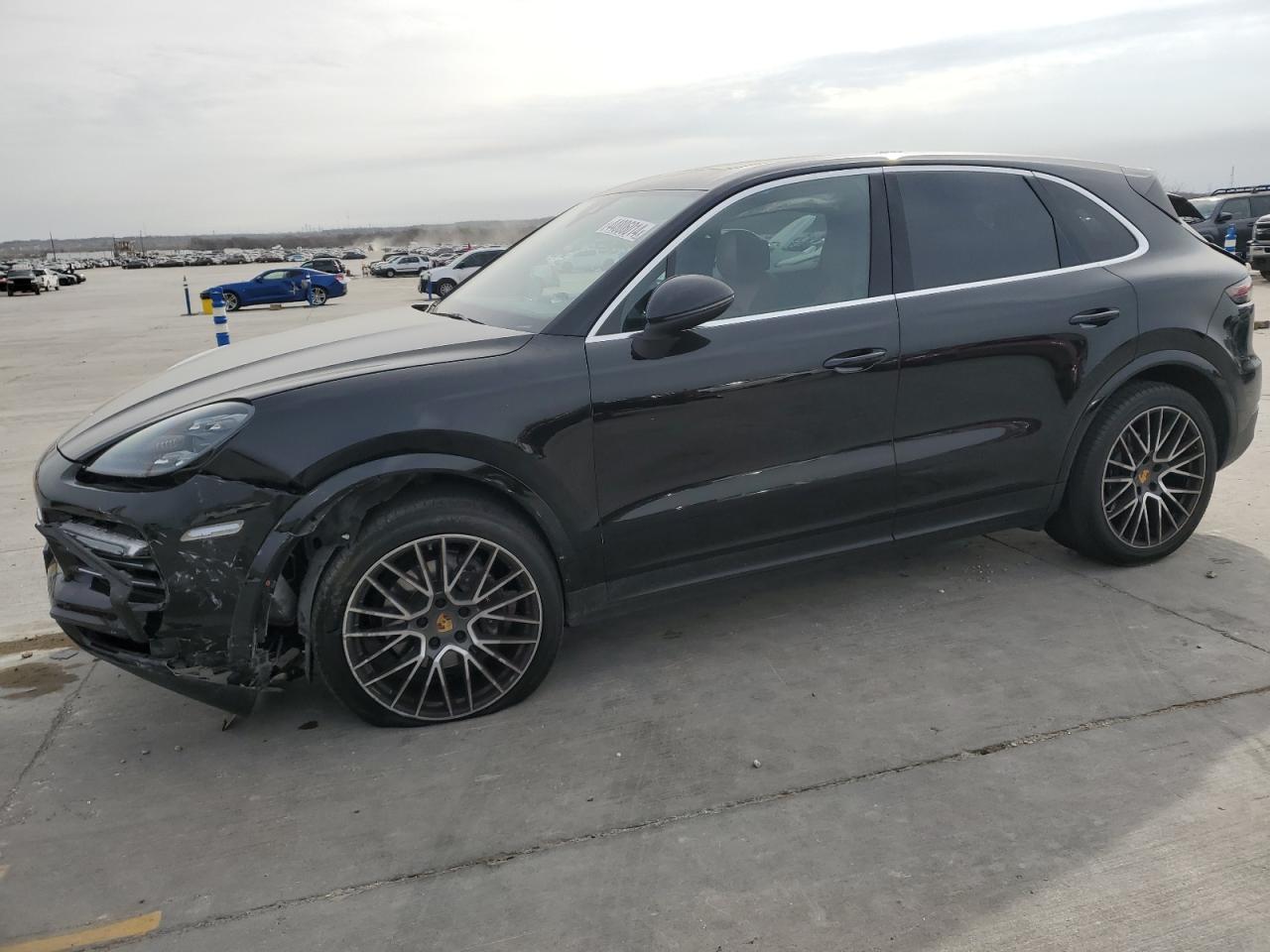 2020 PORSCHE CAYENNE