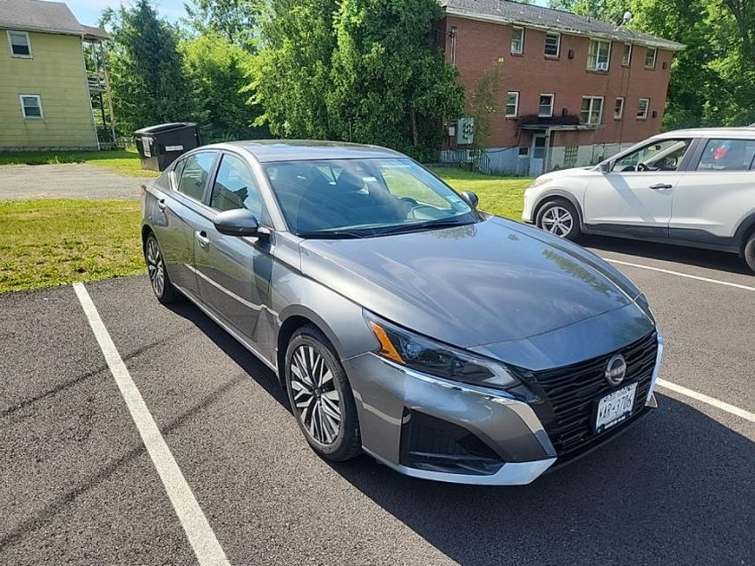 2023 NISSAN ALTIMA SV