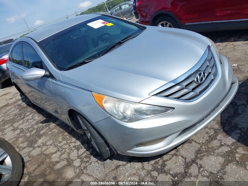 2012 HYUNDAI SONATA SE