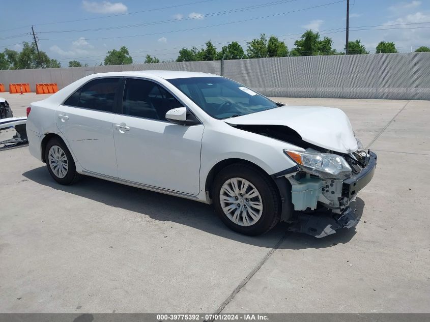 2014 TOYOTA CAMRY LE