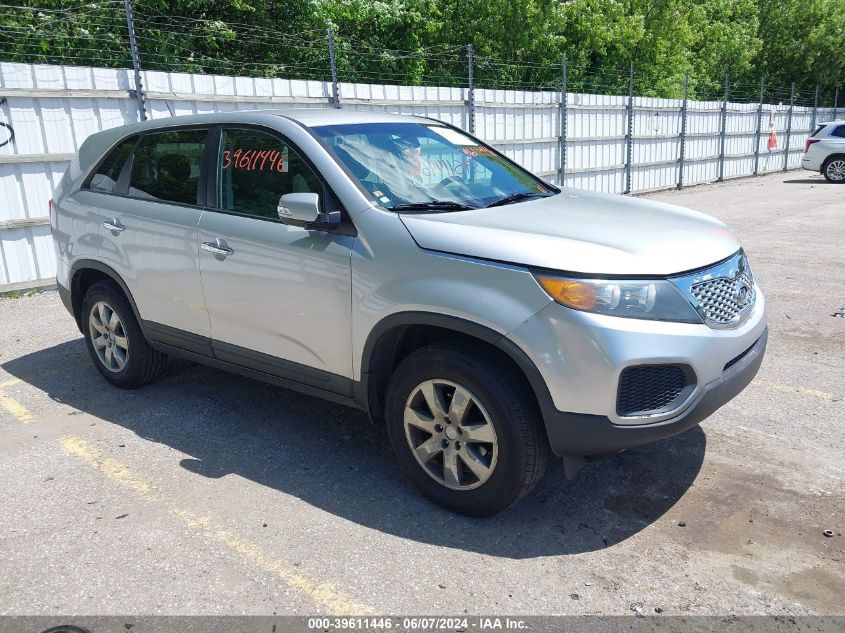 2013 KIA SORENTO LX