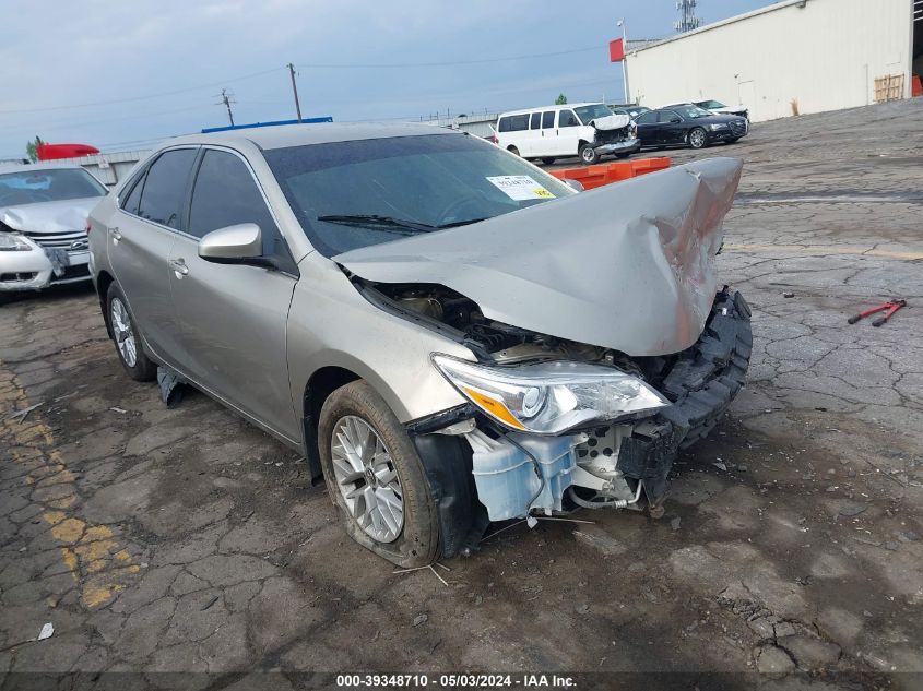 2016 TOYOTA CAMRY LE