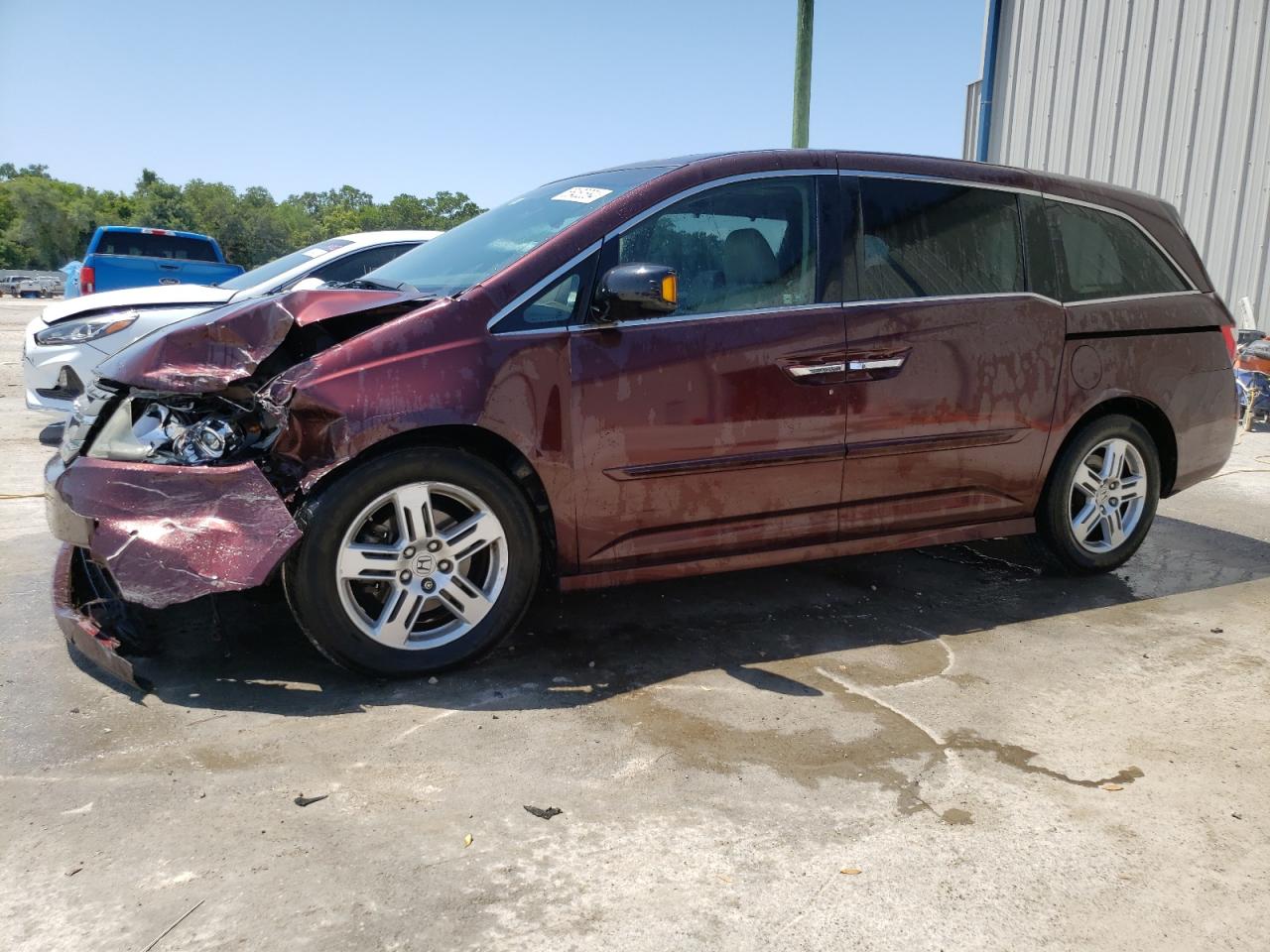 2011 HONDA ODYSSEY TOURING