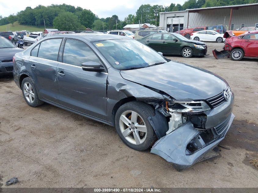 2012 VOLKSWAGEN JETTA 2.0L TDI