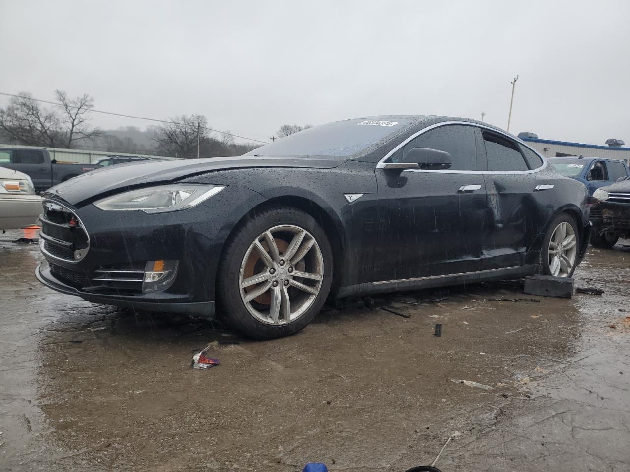 2012 TESLA MODEL S