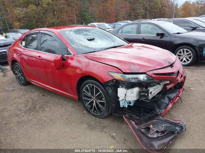 2021 TOYOTA CAMRY SE