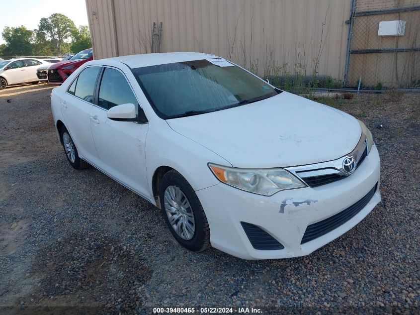 2014 TOYOTA CAMRY LE