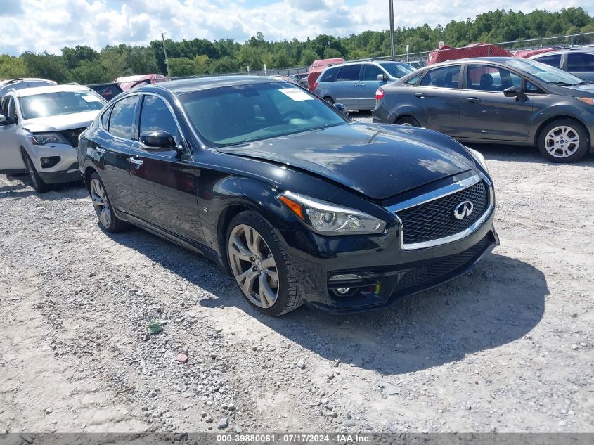 2017 INFINITI Q70 3.7