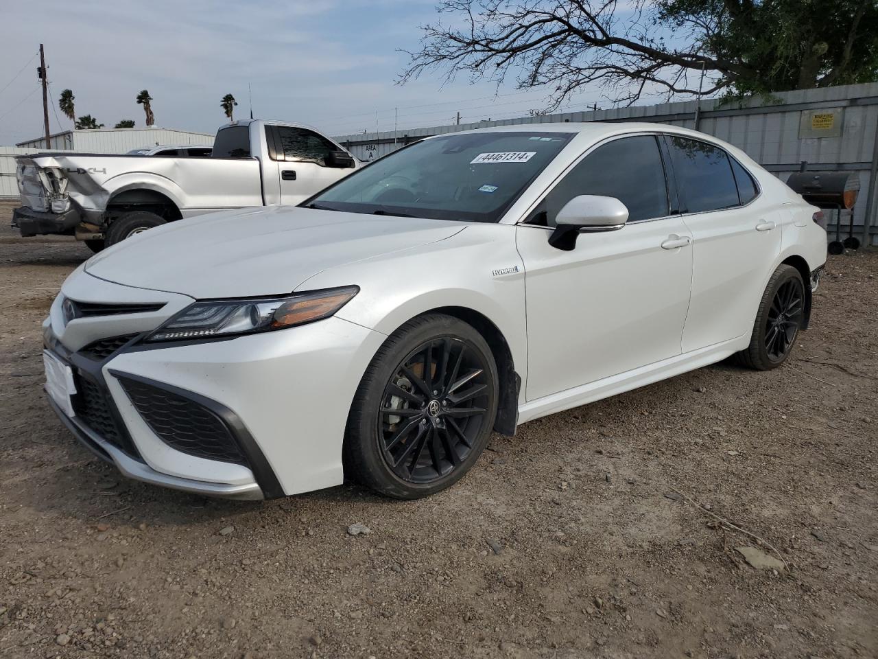 2021 TOYOTA CAMRY XSE