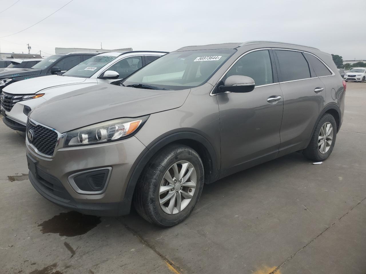 2016 KIA SORENTO LX