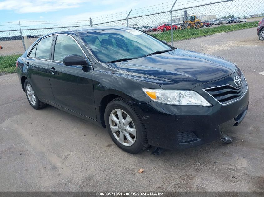 2011 TOYOTA CAMRY LE