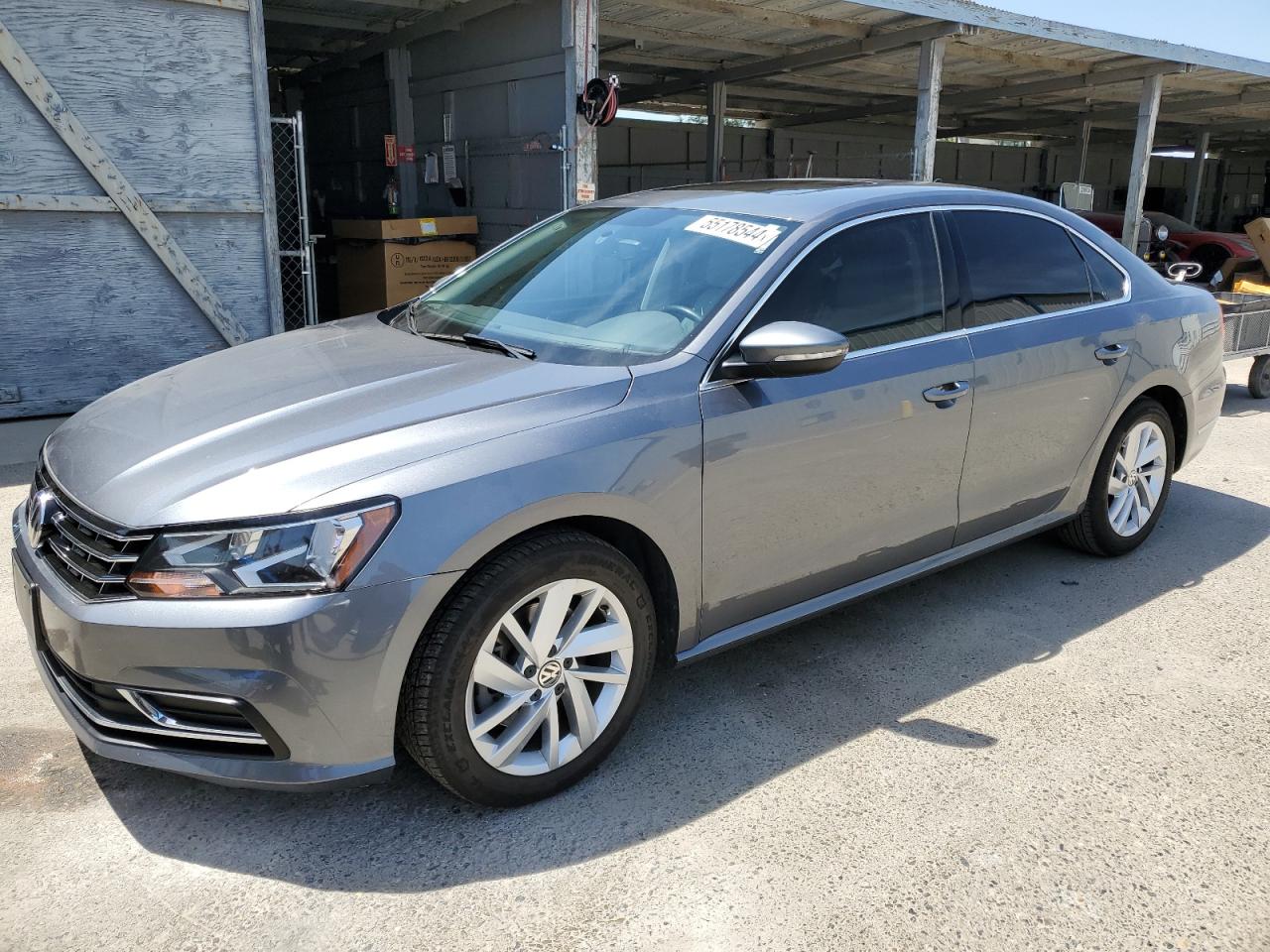 2018 VOLKSWAGEN PASSAT SE