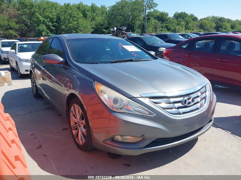 2013 HYUNDAI SONATA SE