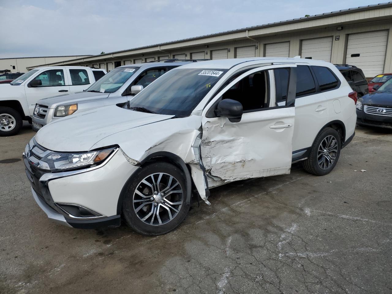 2017 MITSUBISHI OUTLANDER ES