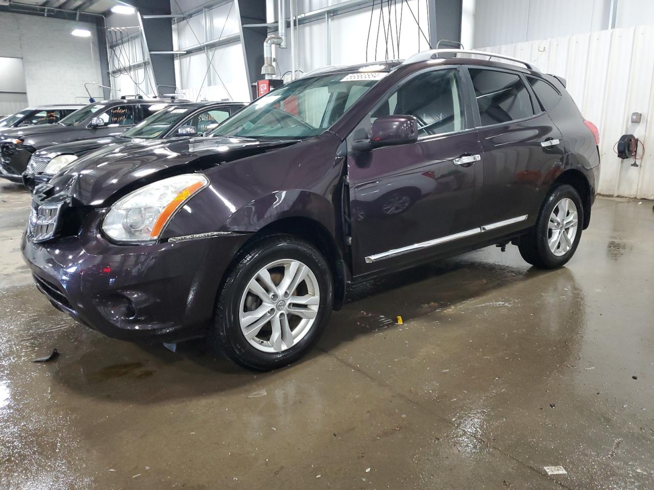 2013 NISSAN ROGUE S