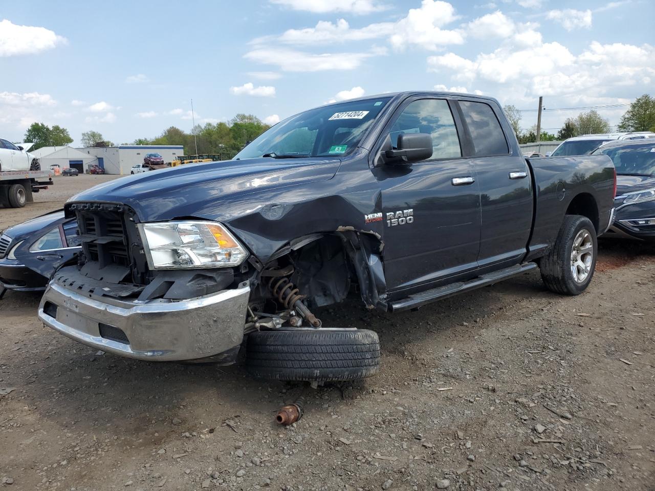 2016 RAM 1500 SLT