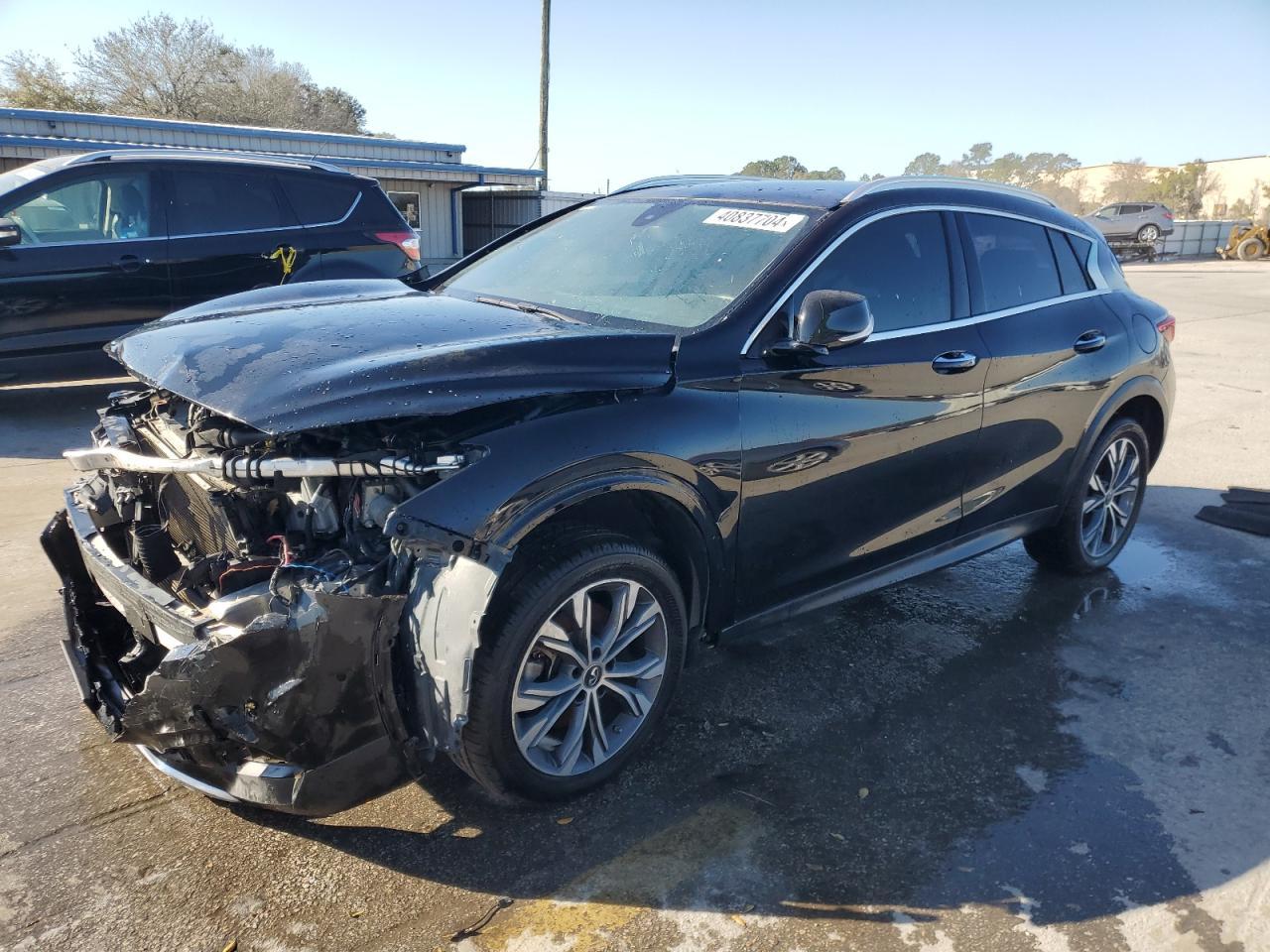 2017 INFINITI QX30 BASE